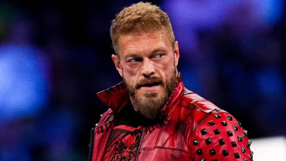 Edge Clarifies Current WWE Contract Status Ahead of SmackDown