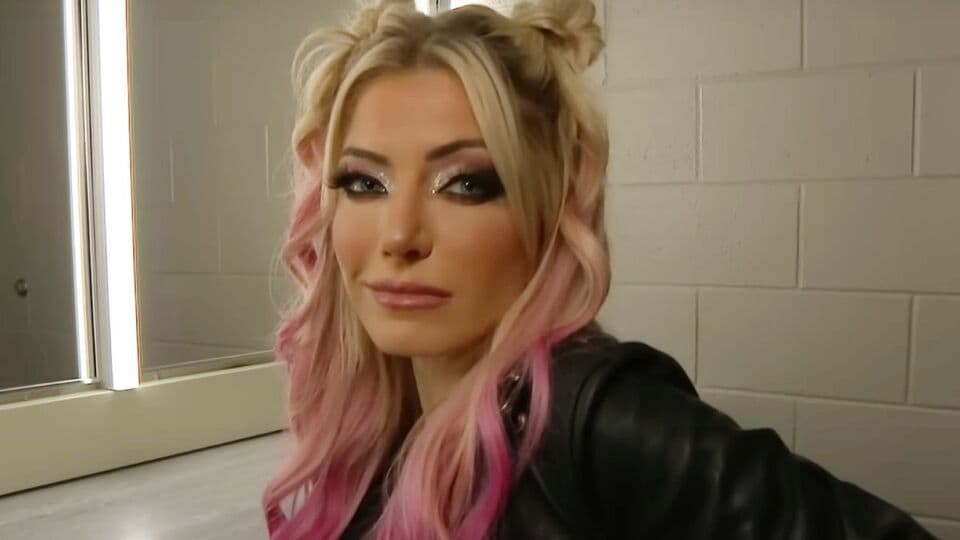 Alexa Bliss Shares New Look Amid WWE Hiatus
