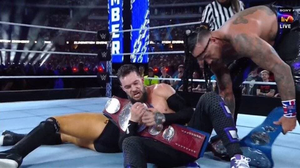 Finn Balor Appears to Suffer an Injury at WWE Elimination Chamber
