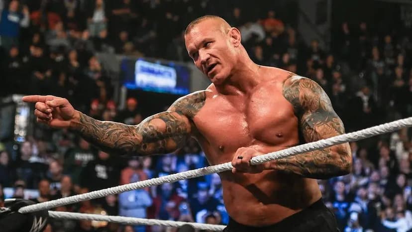 Randy Orton Reacts to Fan’s Bold Pickup Line Involving His 2009 ‘Legend Killer’ Persona