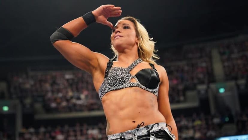 Zoey Stark Shares Injury Update Following Knee Surgery