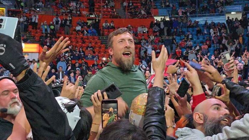 Bryan Danielson Makes Surprise Return at AEW Grand Slam Mexico