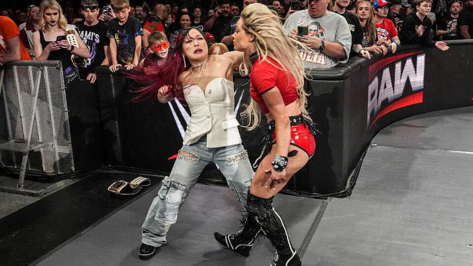 Liv Morgan Suffers Injury on WWE RAW