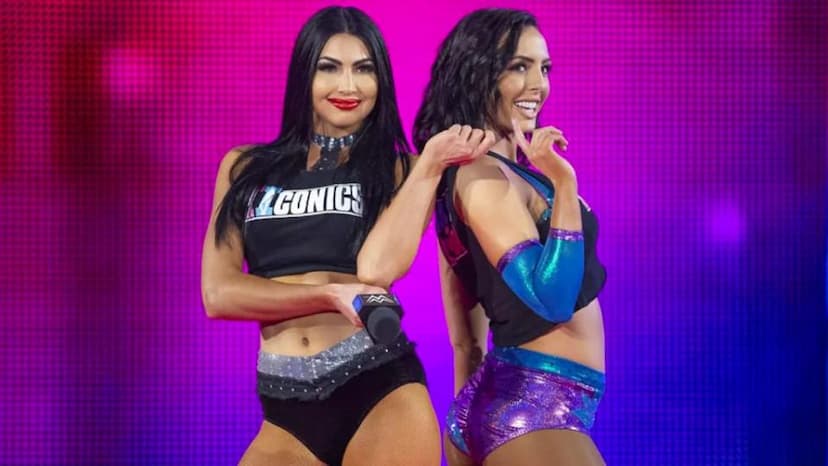 WWE Reportedly Eyeing IIconics Return for Evolution 2 Event